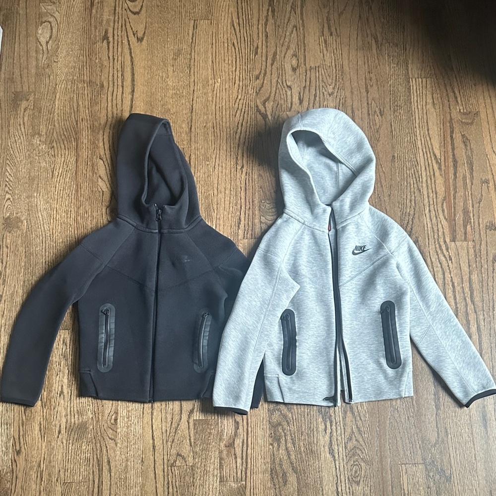 Kids Nike Sportswear Tech Fleece (2)
